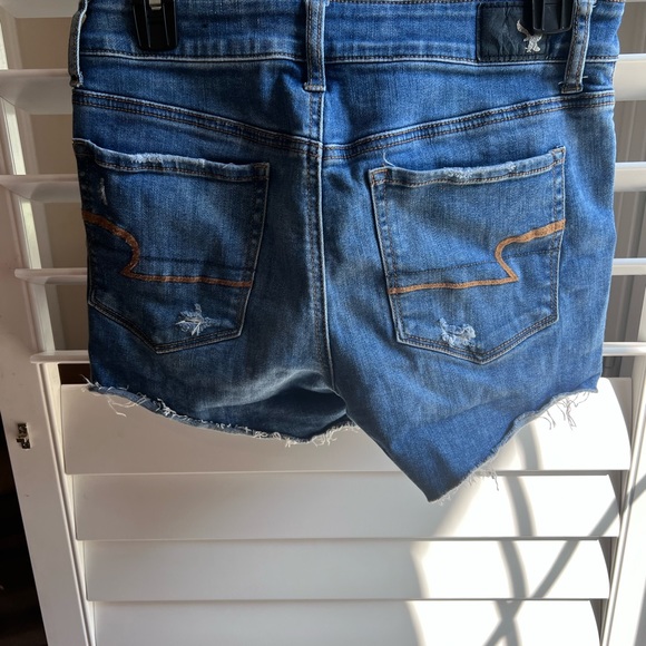 American eagle shorts size 6 - Picture 2 of 2